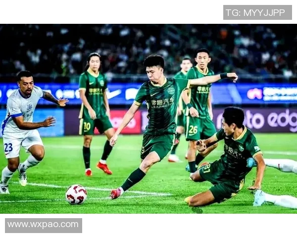 中国现役足球明星的崛起与未来发展展望分析